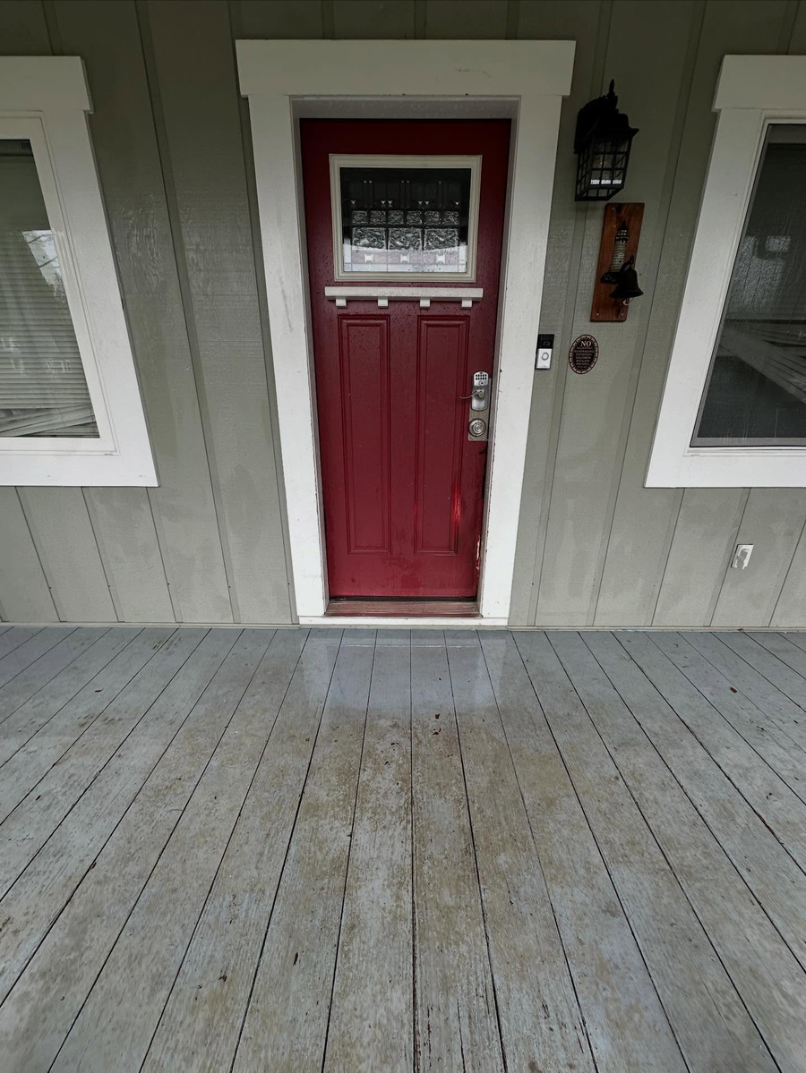 Painted wood front porch, after cleaning